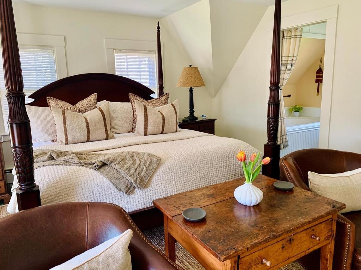 Ashley Manor Bed and Breakfast Barnstable Eksteriør billede